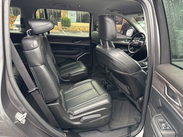 Used 2022 Jeep Grand Cherokee L Limited image 20