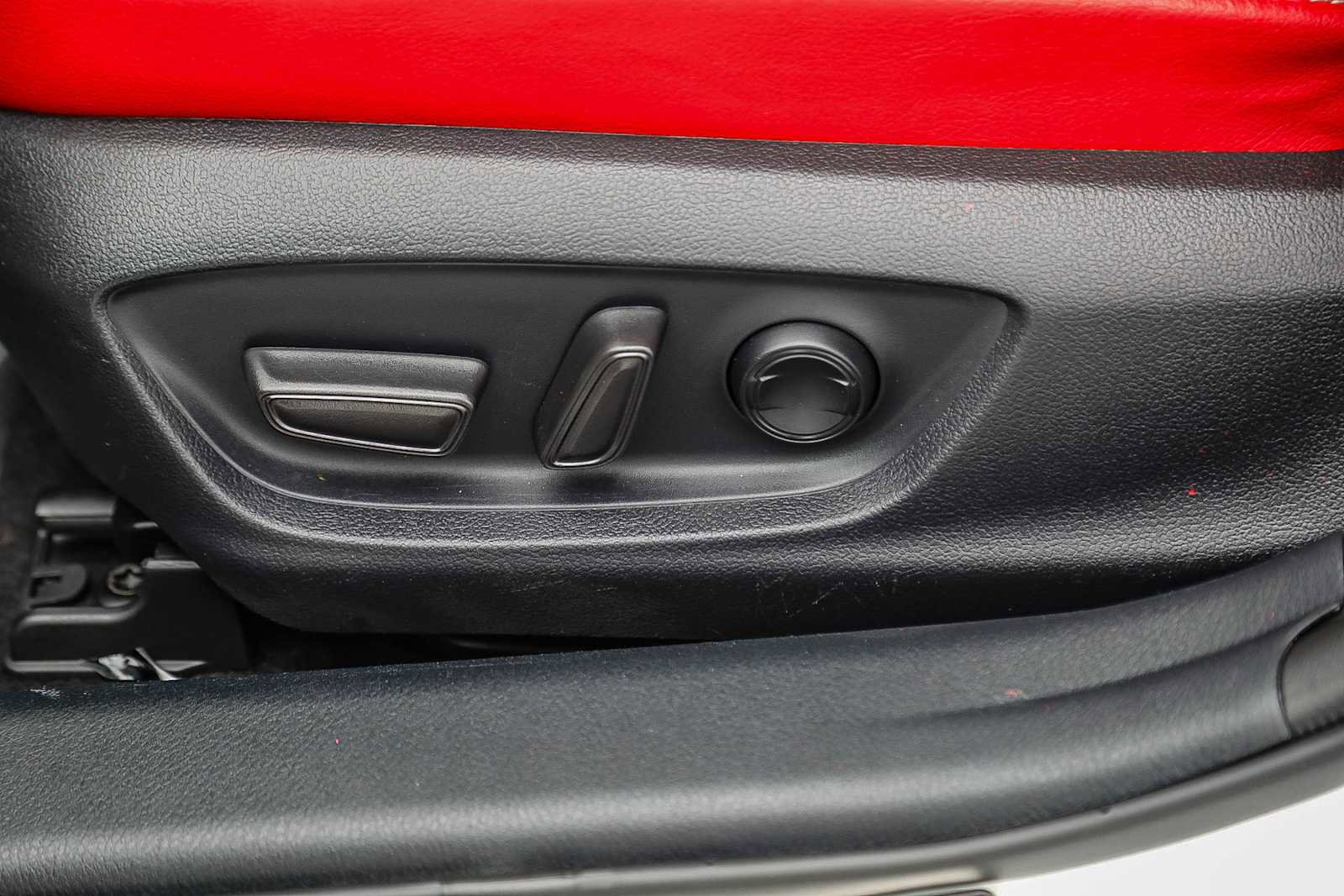 Certified 2023 Toyota Camry XSE w/ Navigation Package image 20