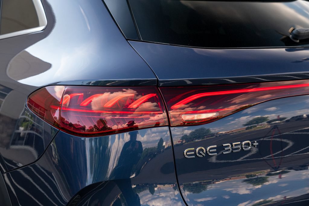 Used 2025 Mercedes-Benz EQE 350+ SUV image 18