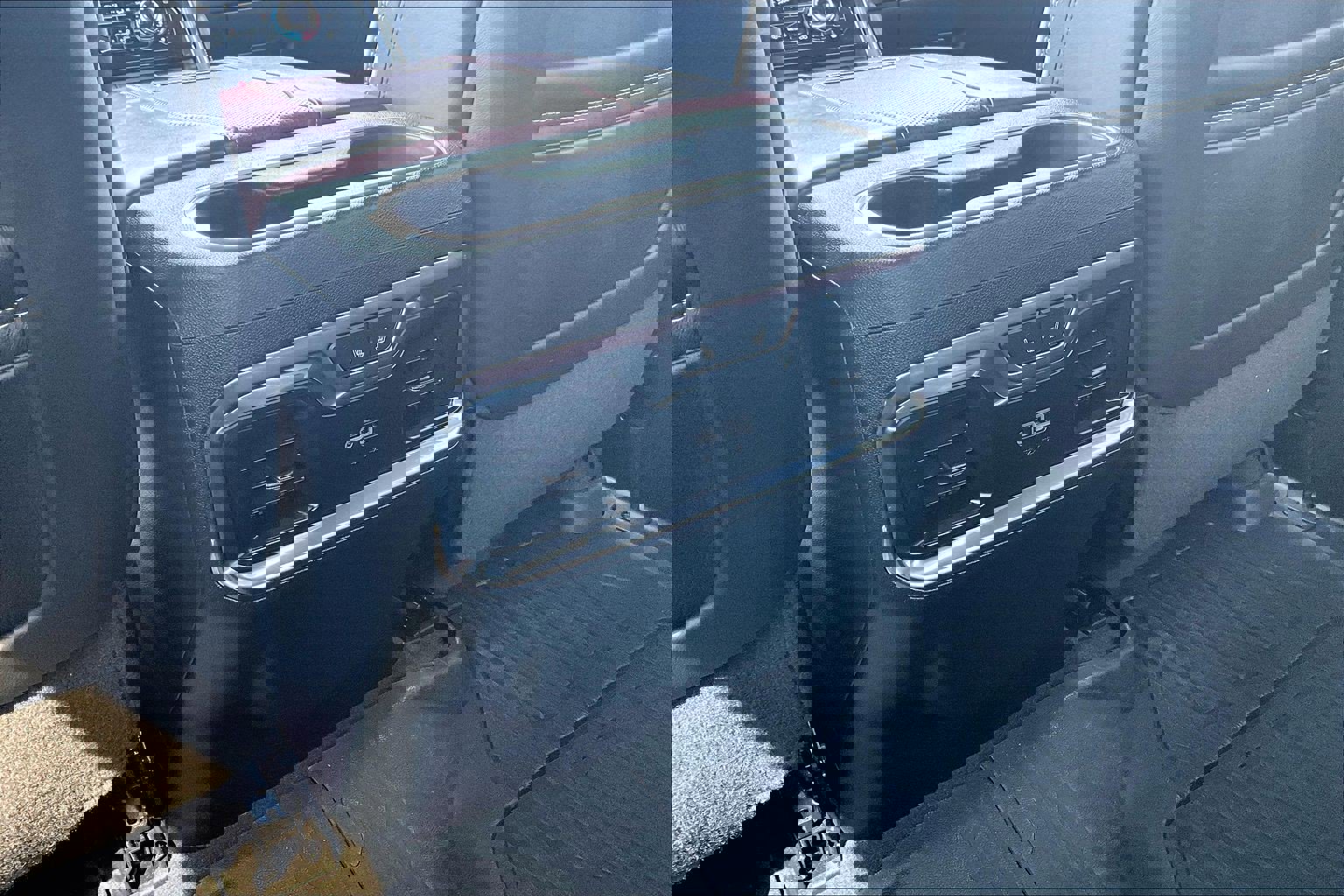 Used 2024 GMC Sierra 2500 Denali Ultimate image 34