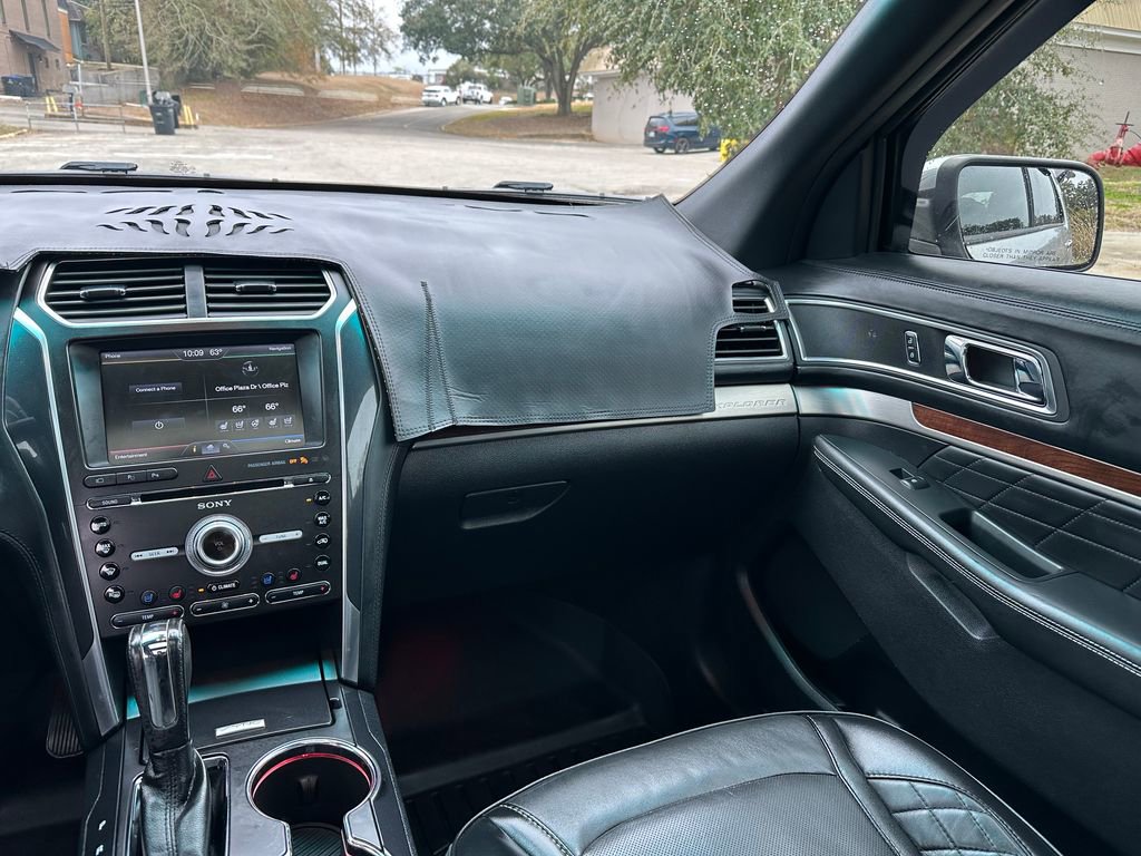 Used 2016 Ford Explorer Platinum image 56