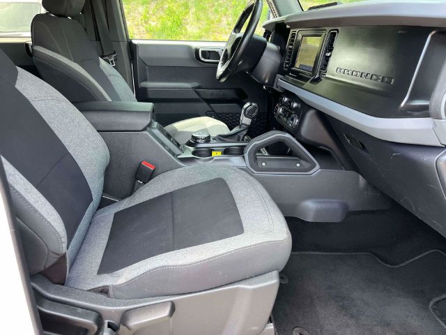 Used 2023 Ford Bronco Big Bend w/ Sasquatch Package AWD/4WD image 26