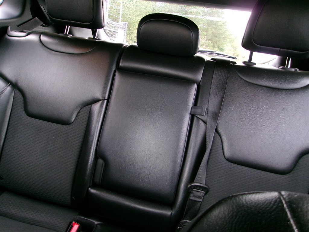 Used 2023 Jeep Compass Latitude w/ Sun and Sound Group image 16