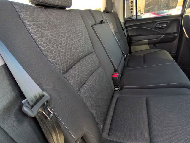 Used 2024 Honda Ridgeline Sport image 36