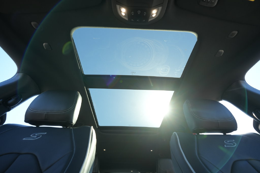 New 2027 Chrysler Pacifica Limited FWD image 10
