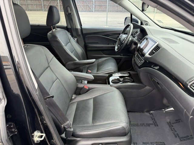 Used 2016 Honda Pilot Touring image 22