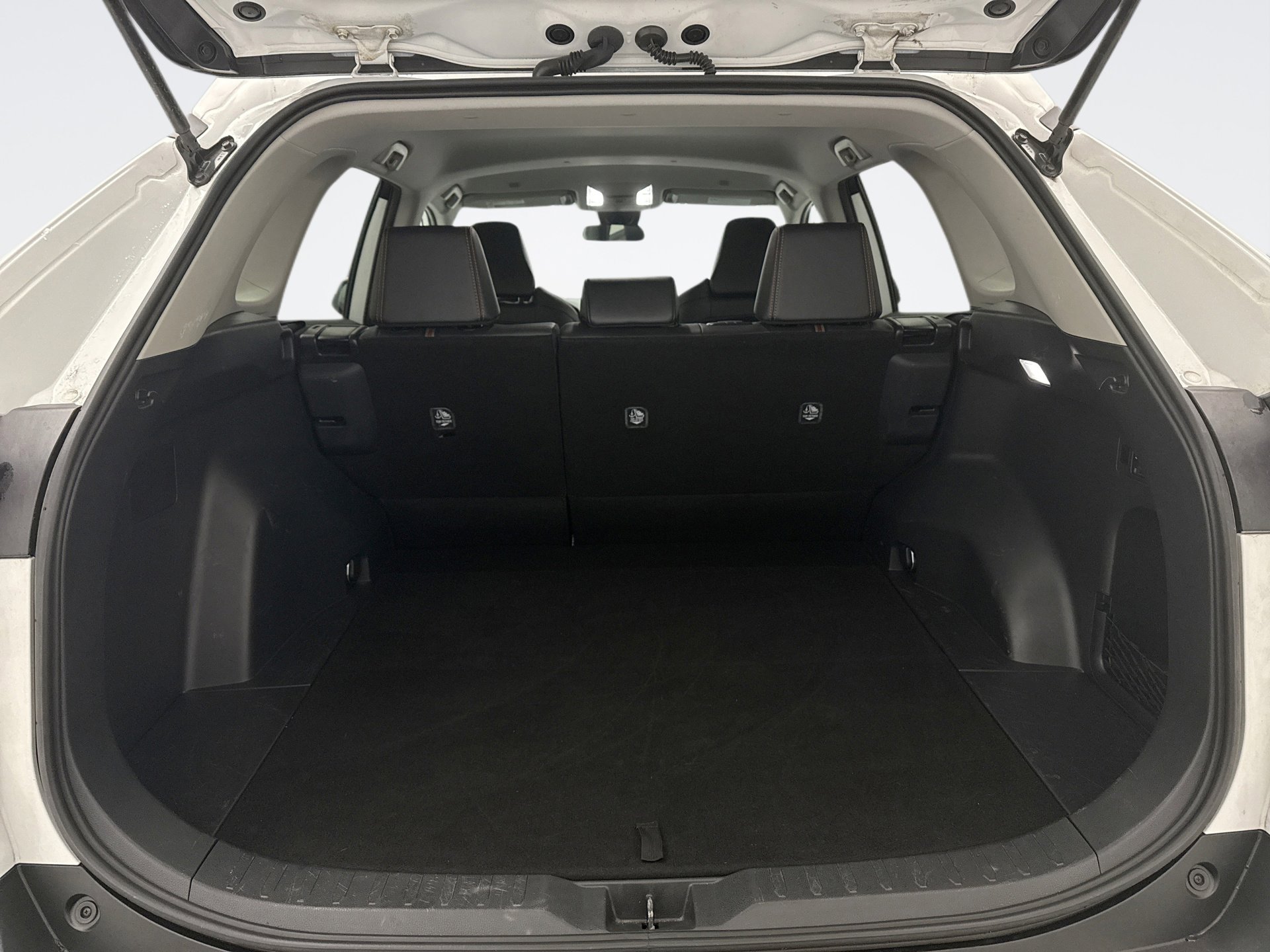 Used 2024 Toyota RAV4 Adventure image 19