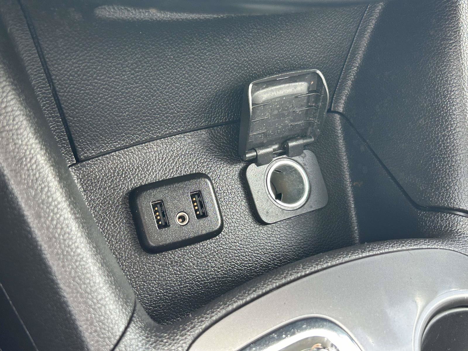 Used 2019 Chevrolet Cruze LS w/ LS Convenience Package FWD image 25
