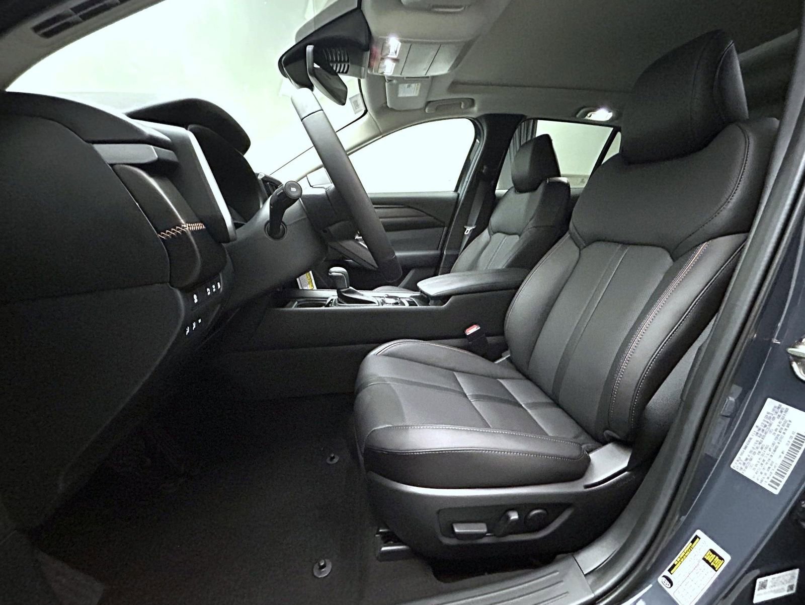 New 2026 MAZDA CX-50 AWD 2.5 Hybrid w/ Weather Package image 10