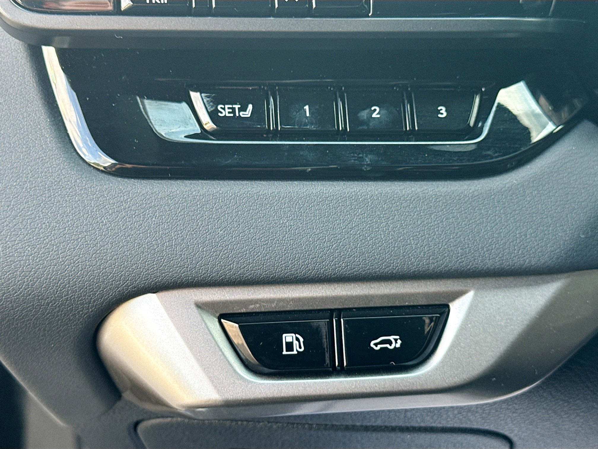 Used 2024 Lexus RX 350 Premium Plus w/ Convenience Package FWD image 36
