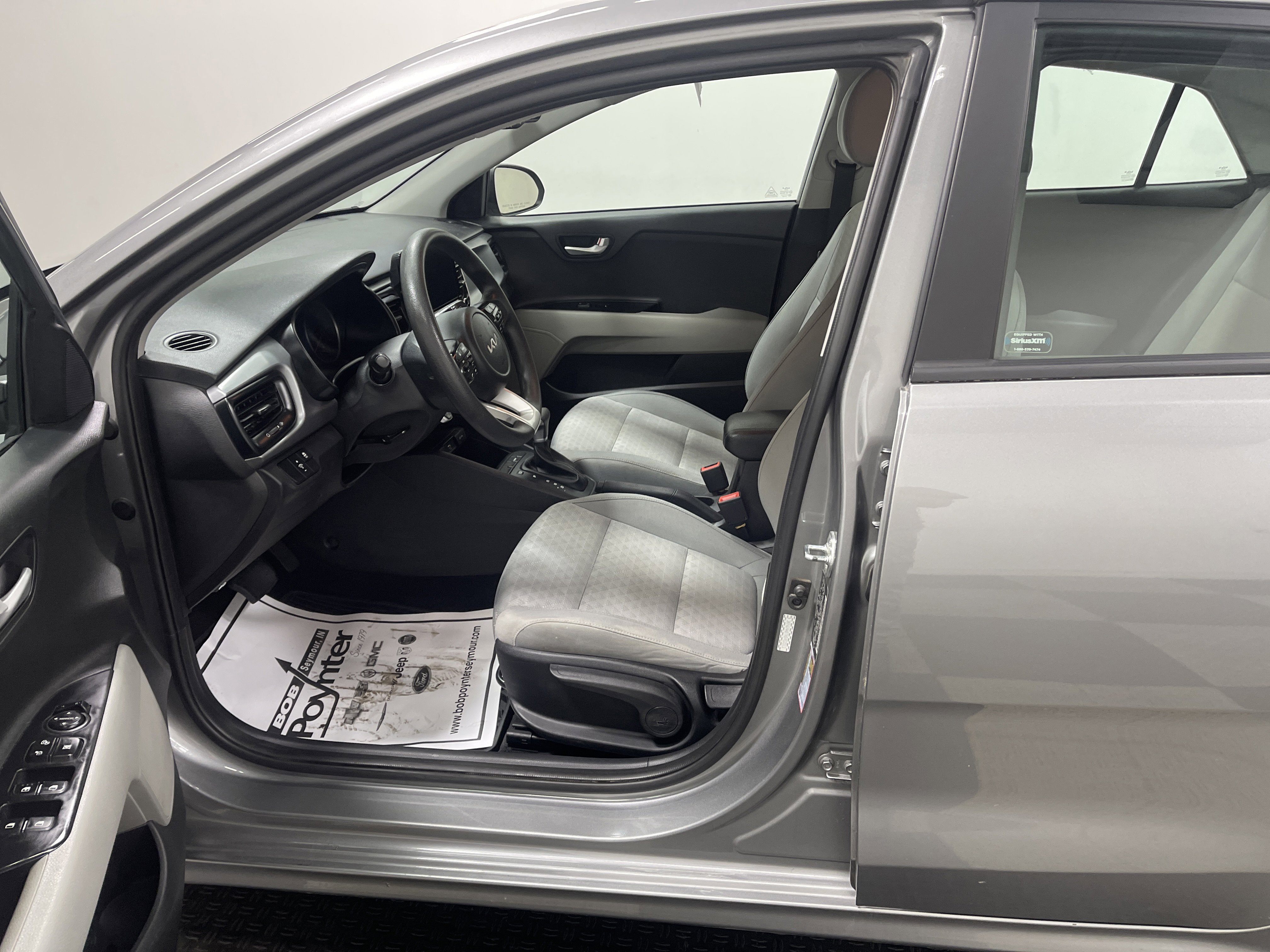 Used 2022 Kia Rio S w/ Technology Package image 9