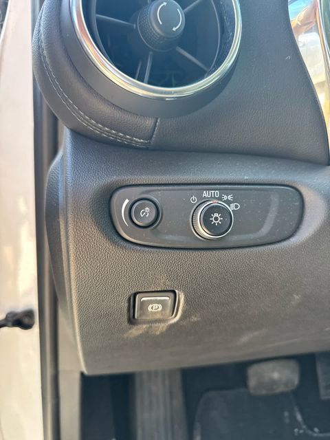 Used 2022 Chevrolet Blazer LT AWD/4WD image 15