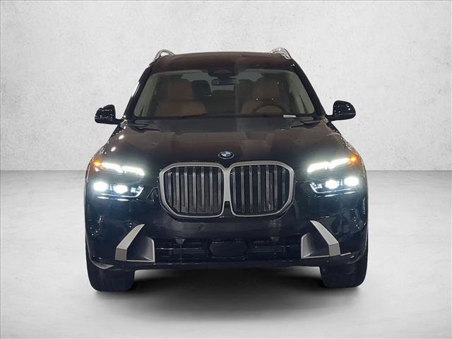 New 2026 BMW X7 xDrive40i image 5