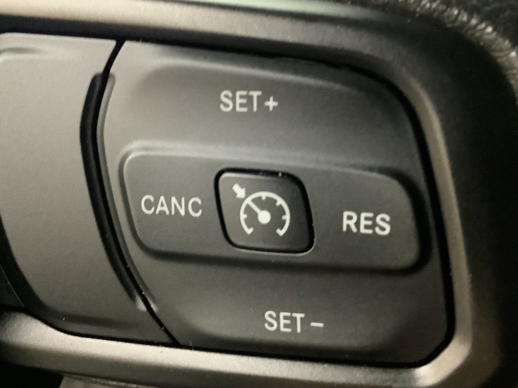 Used 2022 Jeep Wrangler Unlimited Sport image 17