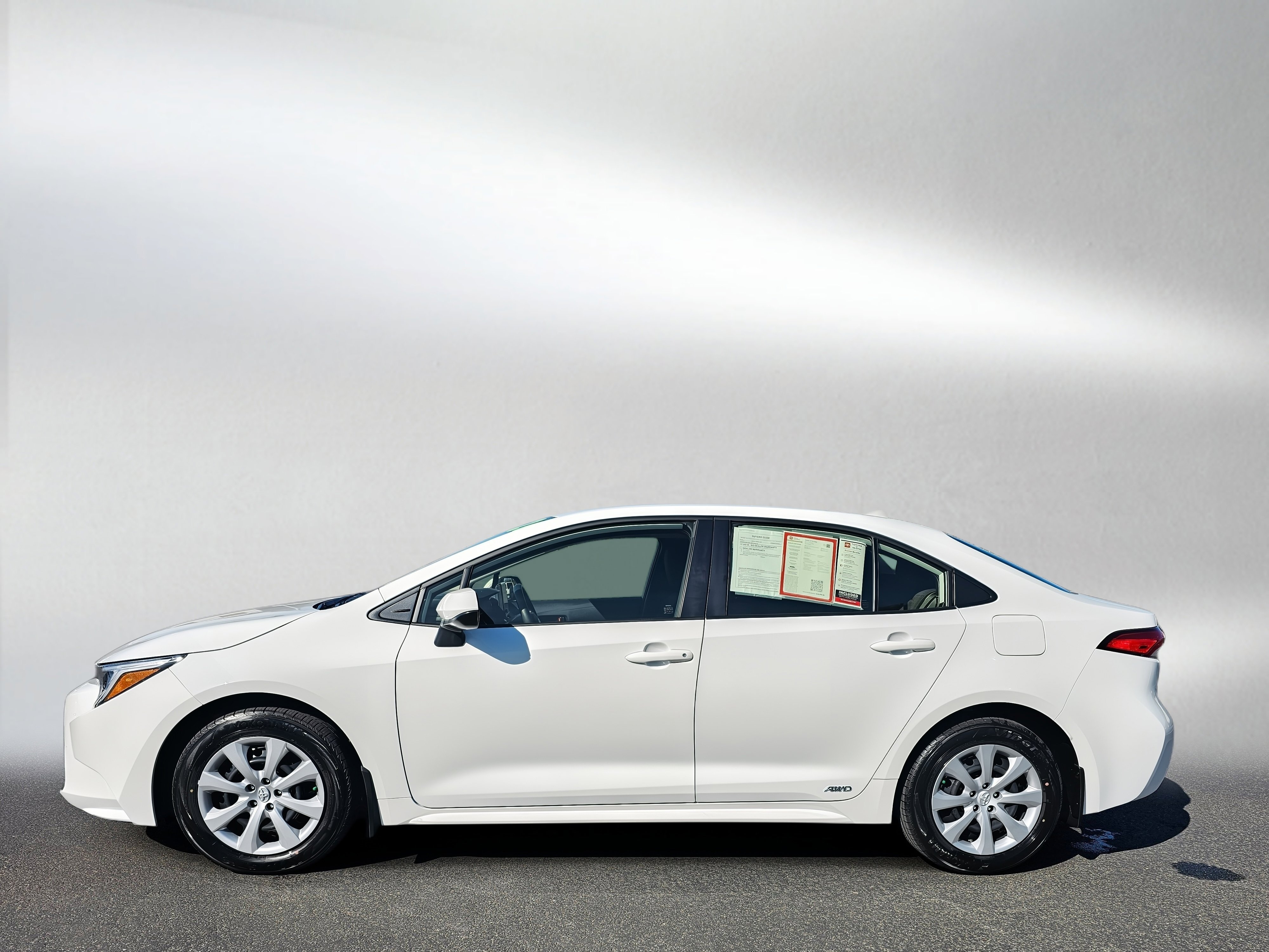 Used 2026 Toyota Corolla LE image 2