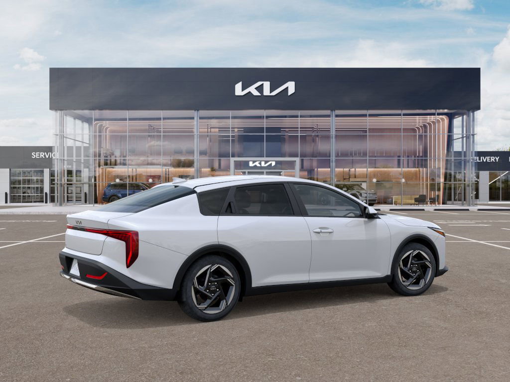 New 2025 Kia K4 EX image 6