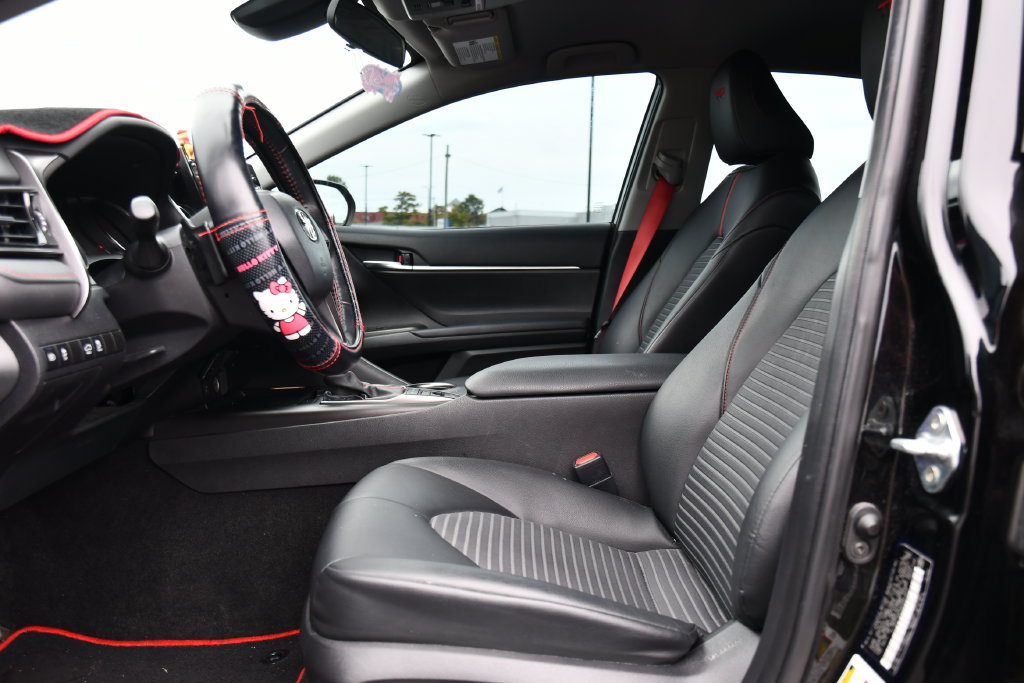 Used 2022 Toyota Camry TRD w/ TRD Package w/JBL Audio FWD image 13