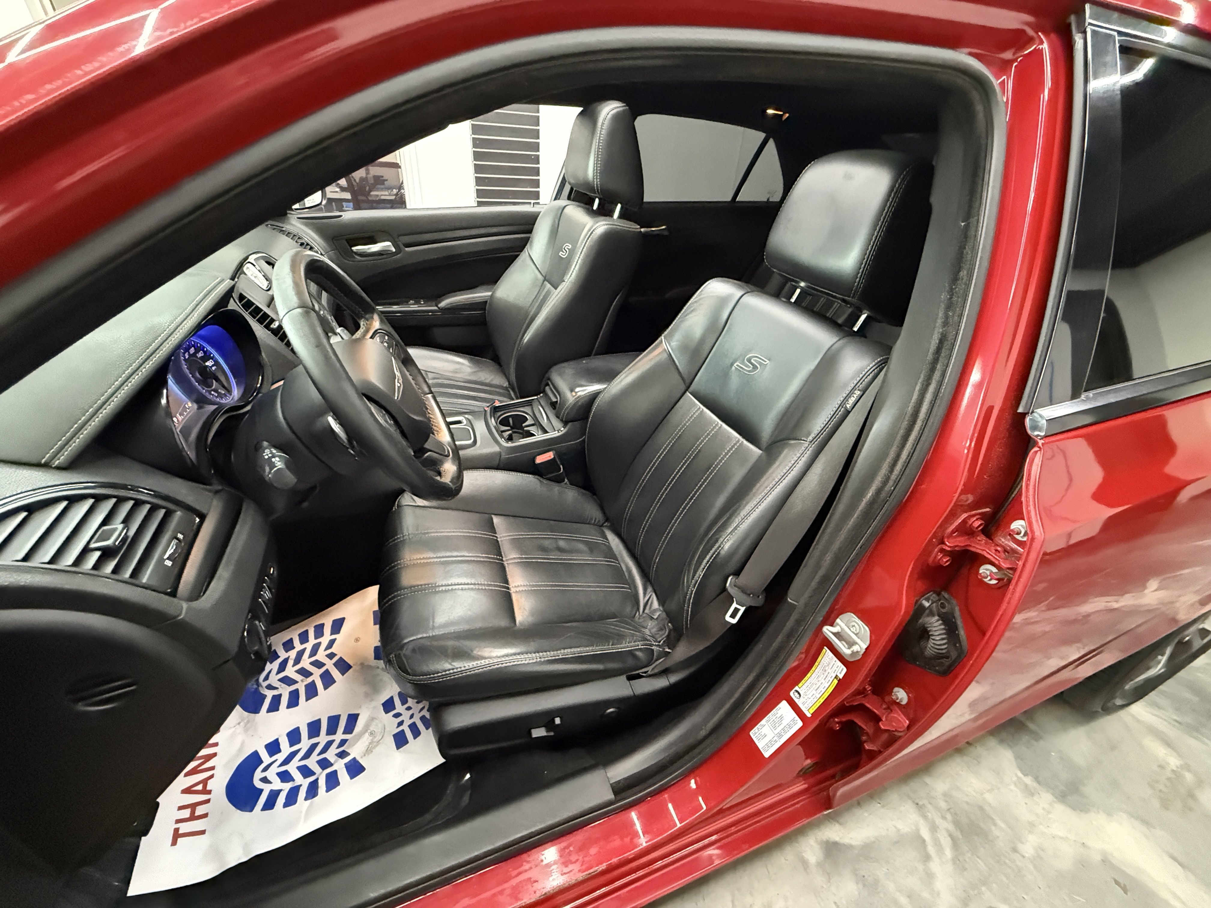 Used 2016 Chrysler 300 S image 12