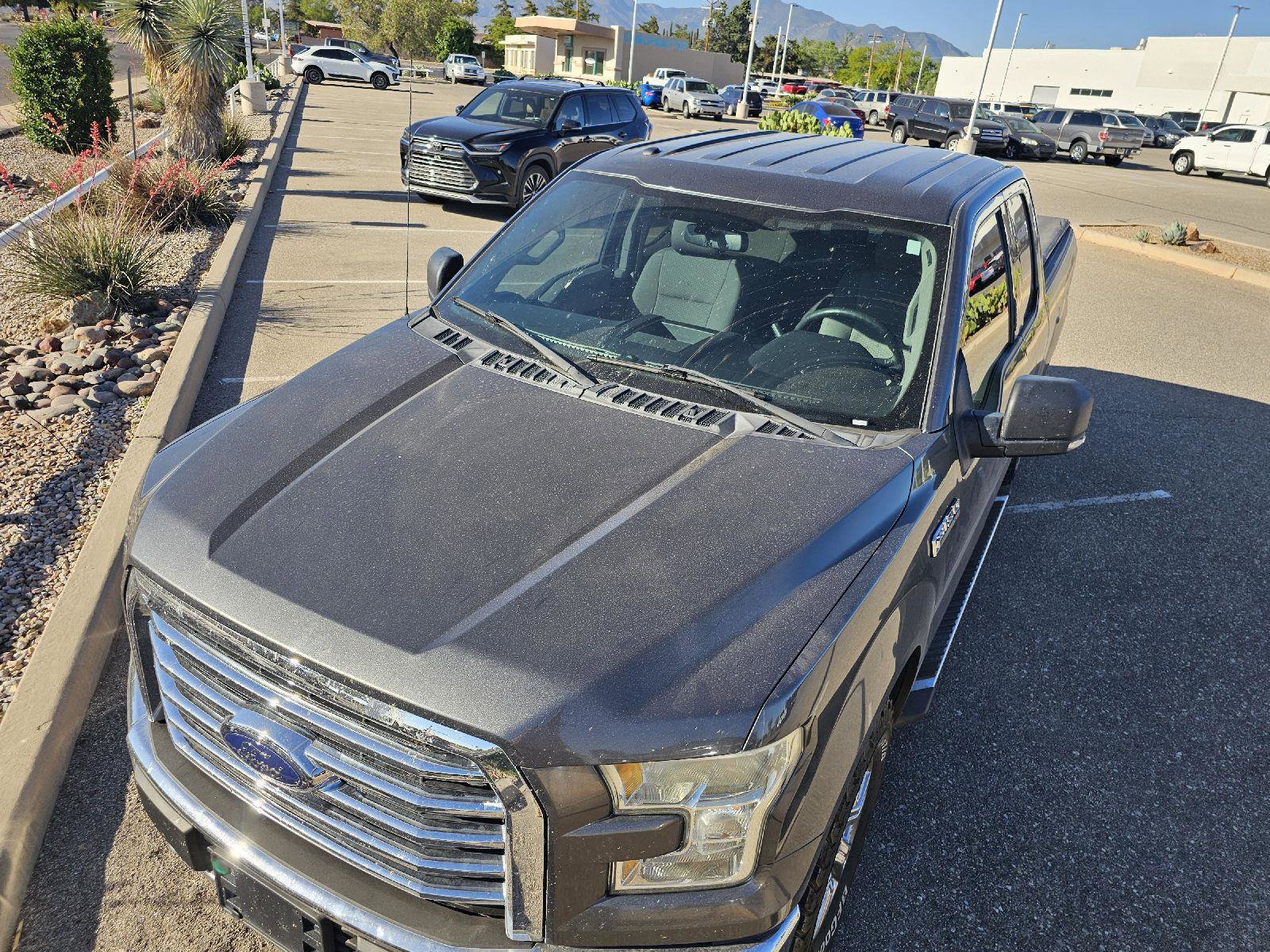 Used 2015 Ford F150 XLT w/ Equipment Group 302A Luxury AWD/4WD image 17