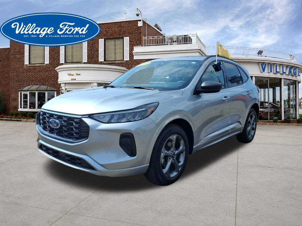 Certified 2023 Ford Escape ST-Line w/ Tech Pack #1 AWD/4WD 360° Tour