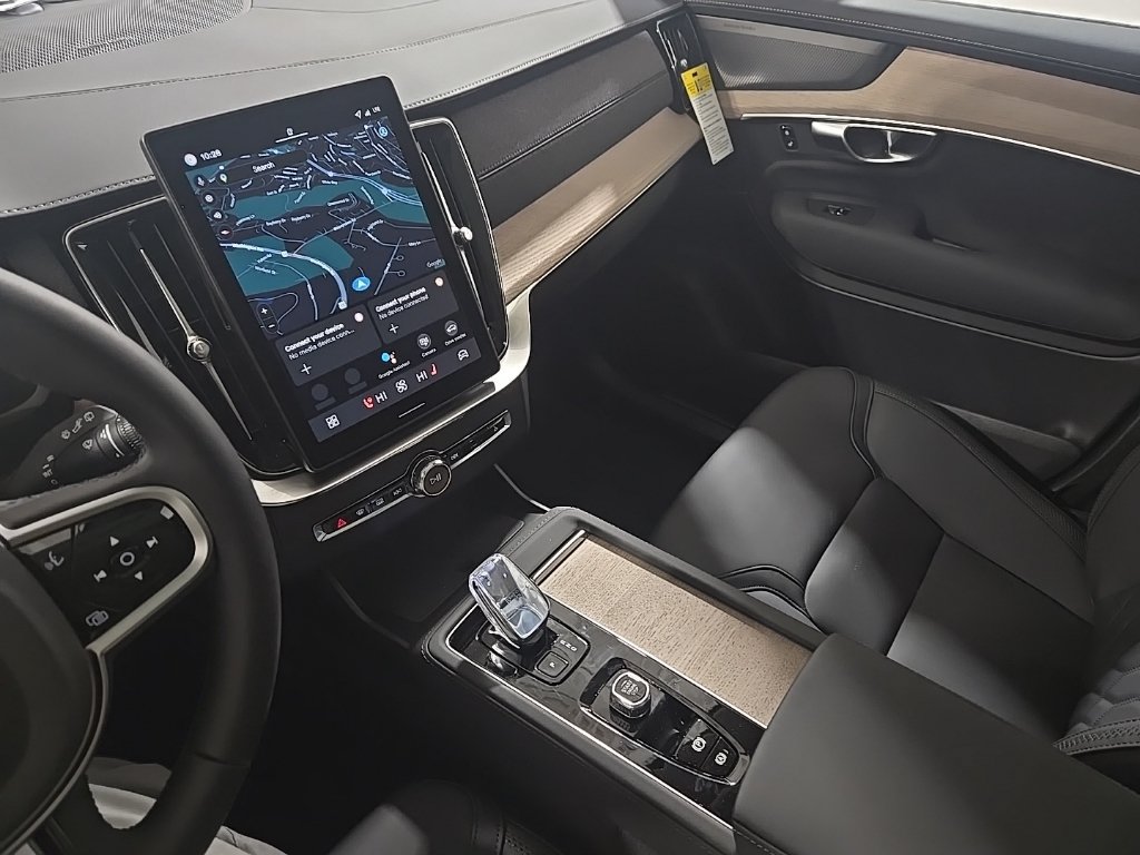 New 2026 Volvo XC90 B6 Plus w/ Protection Package AWD/4WD image 11