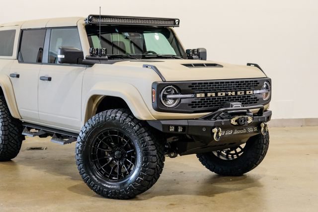 Used 2025 Ford Bronco Badlands AWD/4WD image 28