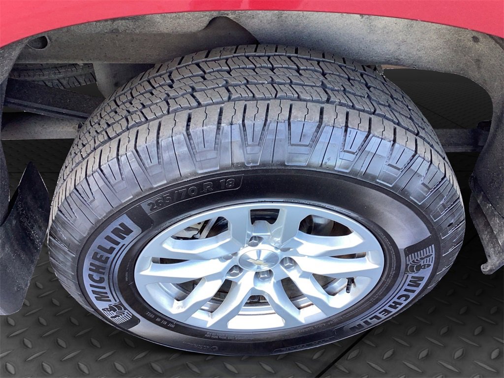 Used 2019 Chevrolet Silverado 1500 LT w/ All-Star Edition image 37