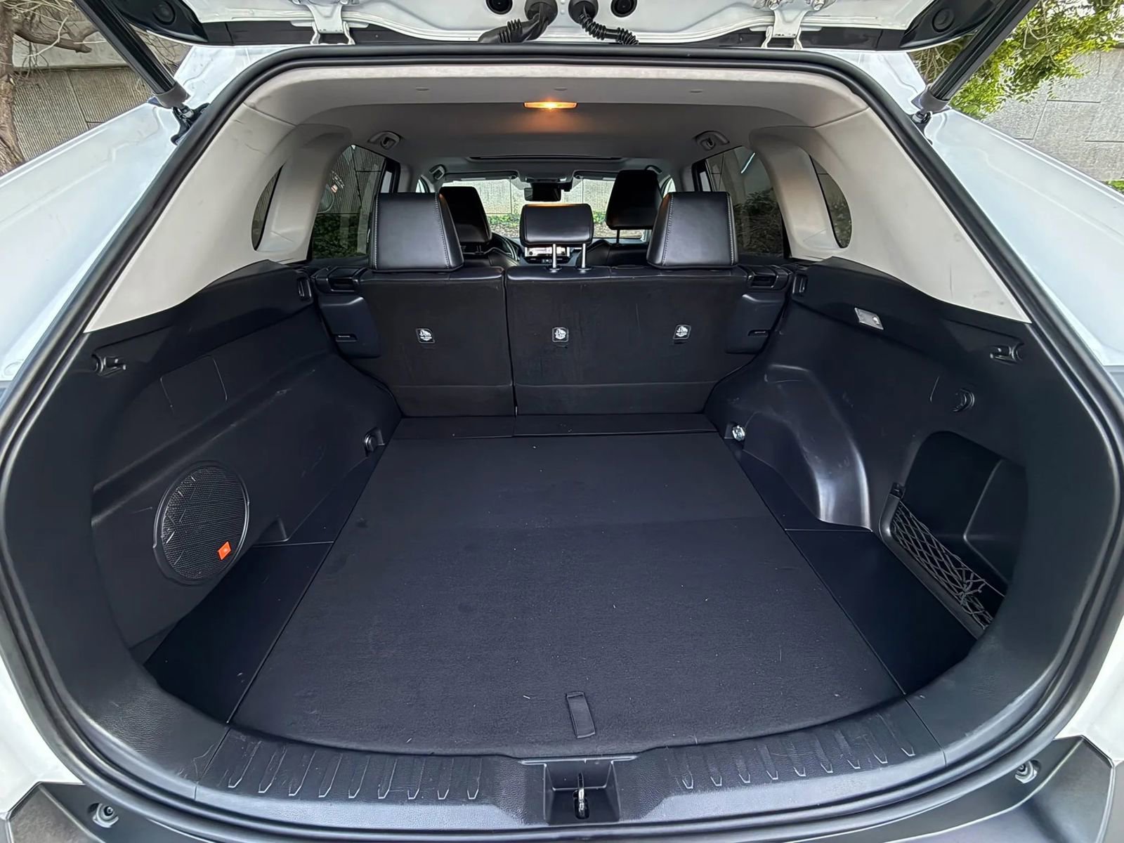 Used 2019 Toyota RAV4 Limited w/ Cold Weather Package image 33