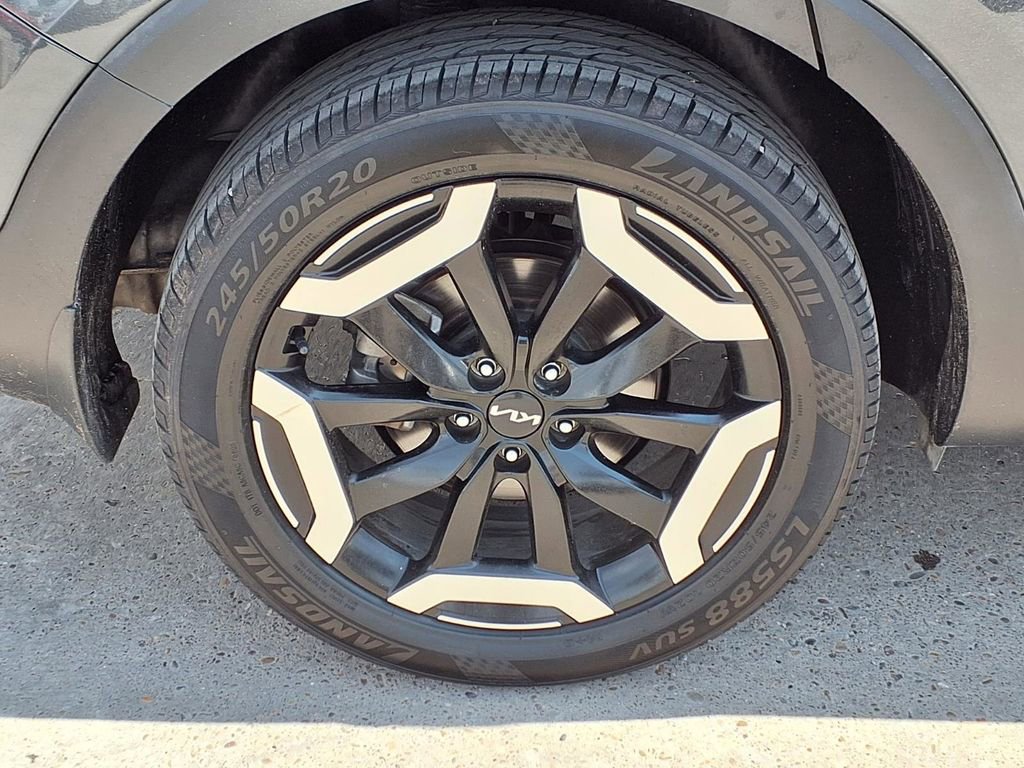 Used 2023 Kia Telluride S w/ S Sunroof Package image 9