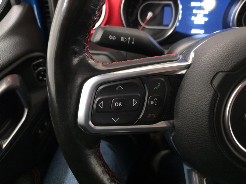 Used 2021 Jeep Gladiator Rubicon image 16