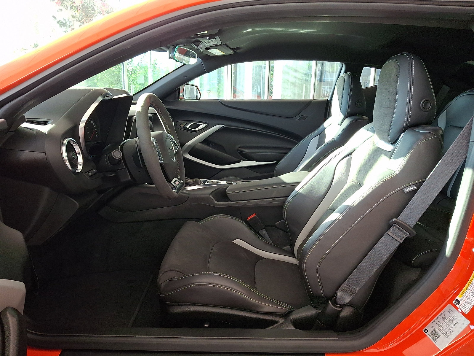 Used 2021 Chevrolet Camaro SS RWD image 13