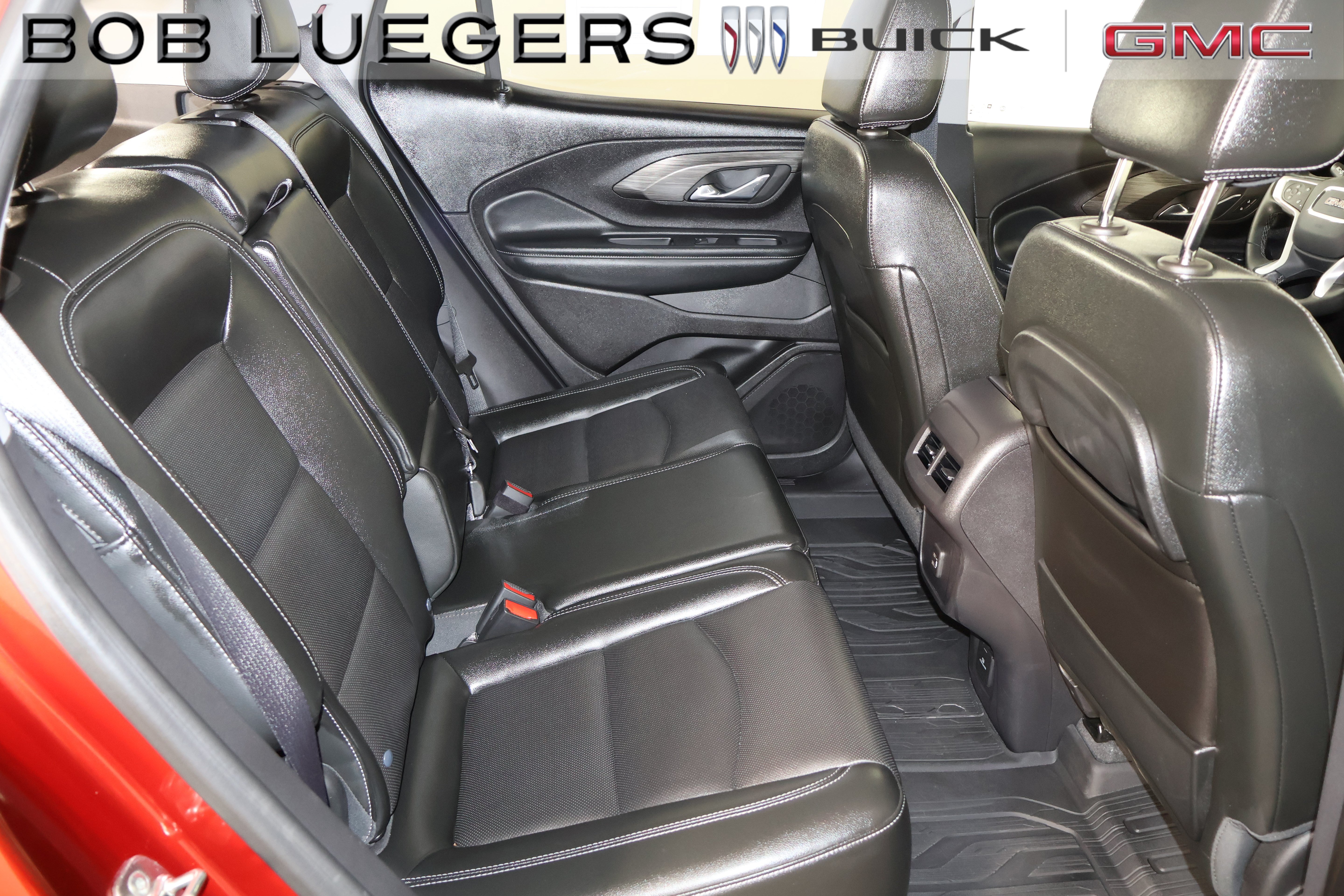 Certified 2024 GMC Terrain SLT w/ LPO, Floor Liner Package AWD/4WD image 15