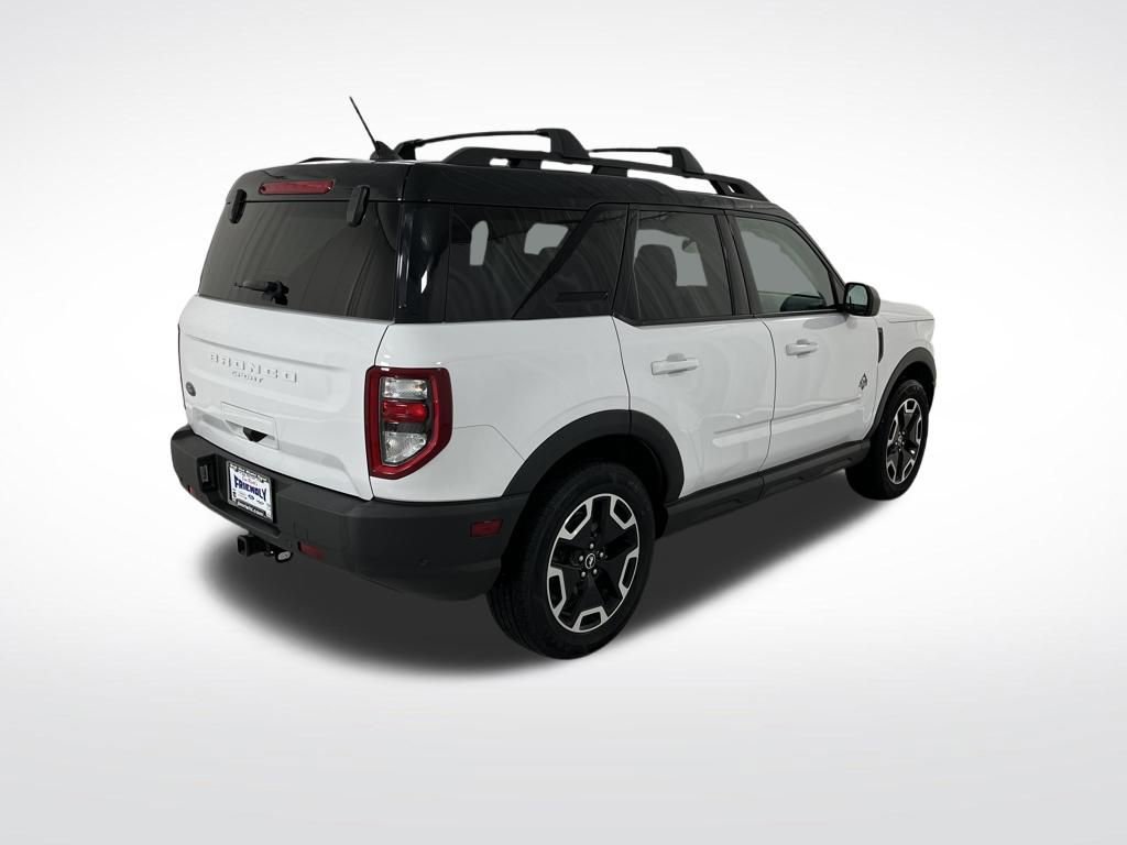 Used 2022 Ford Bronco Sport Outer Banks w/ Tech Package image 5