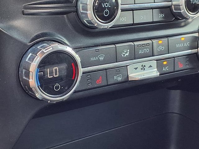 Used 2021 Ford F150 XLT w/ Equipment Group 302A High AWD/4WD image 5