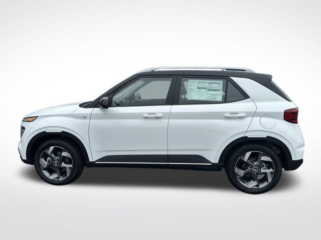 New 2026 Hyundai Venue SEL FWD image 14