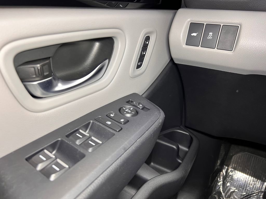 Used 2023 Honda Pilot Touring image 14