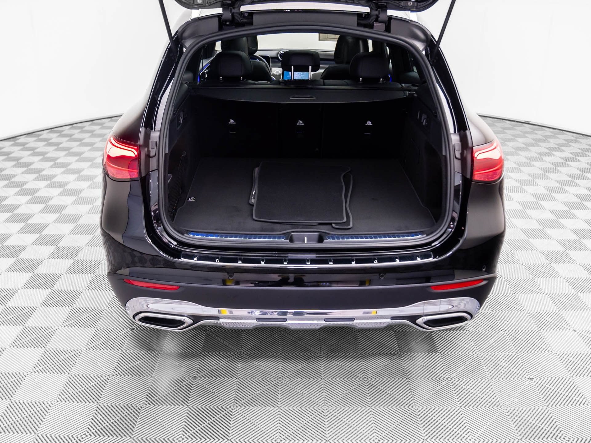 New 2026 Mercedes-Benz GLC 300 4MATIC image 31