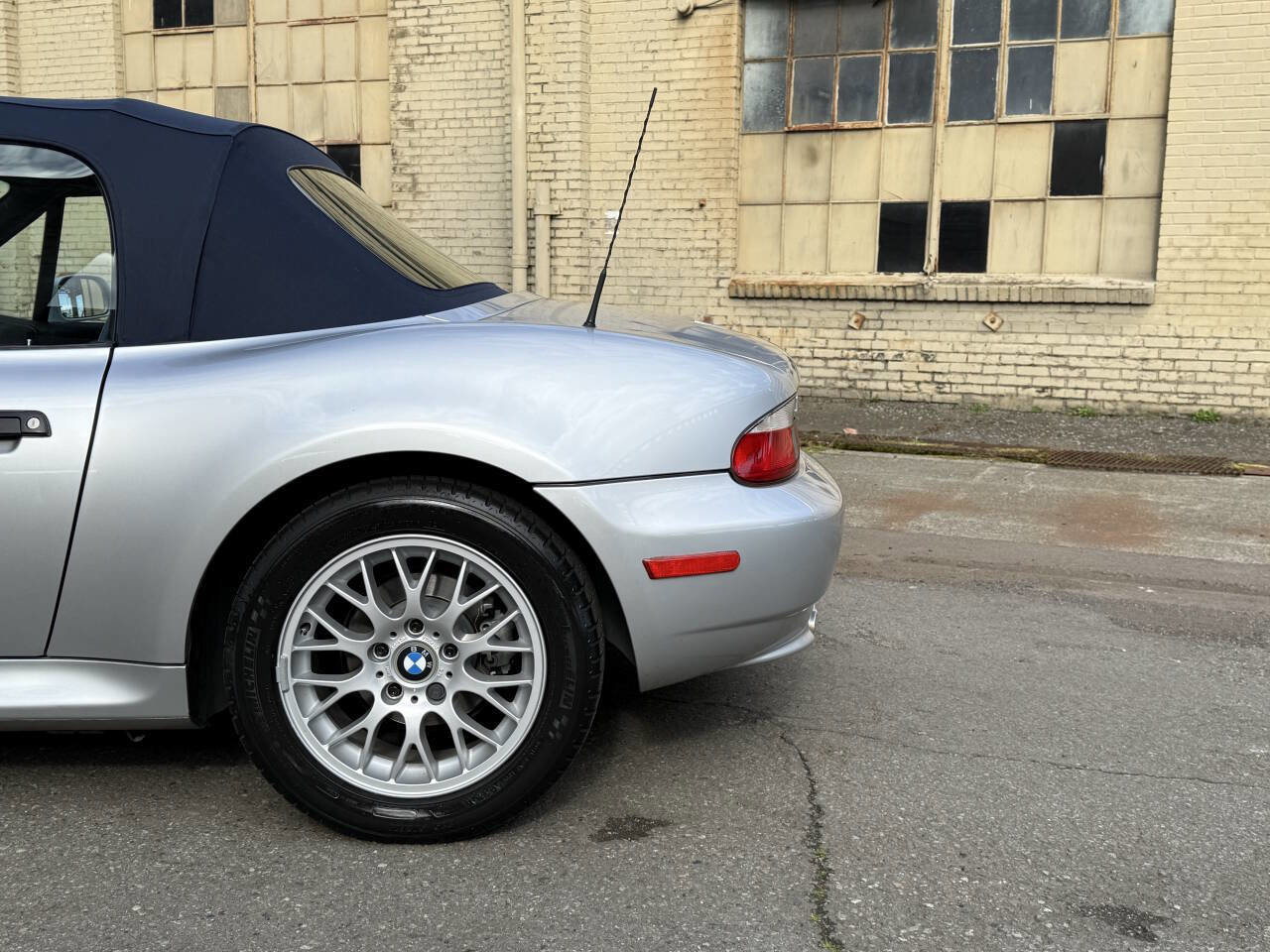 Used 2000 BMW Z3 2.8 image 20