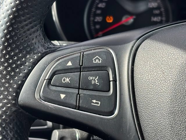 Used 2019 Mercedes-Benz GLC 300 4MATIC Coupe image 16