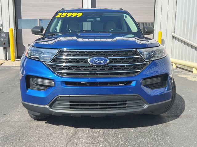 Used 2022 Ford Explorer XLT w/ Class IV Trailer Tow Package image 4