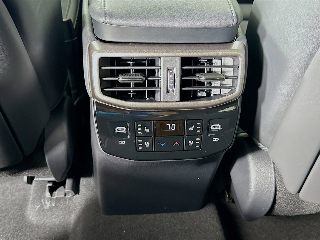 New 2025 Lexus RX 350 AWD image 18