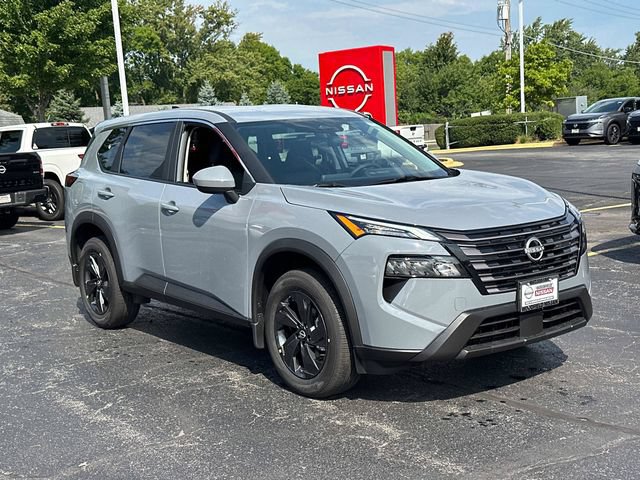 New 2026 Nissan Rogue SV AWD/4WD image 3
