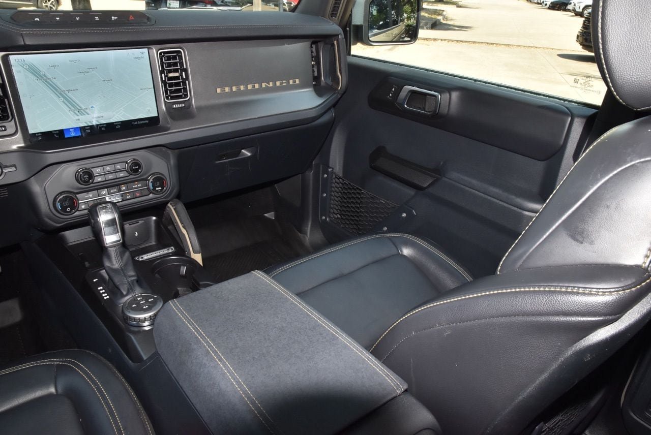 Certified 2025 Ford Bronco Badlands AWD/4WD image 17