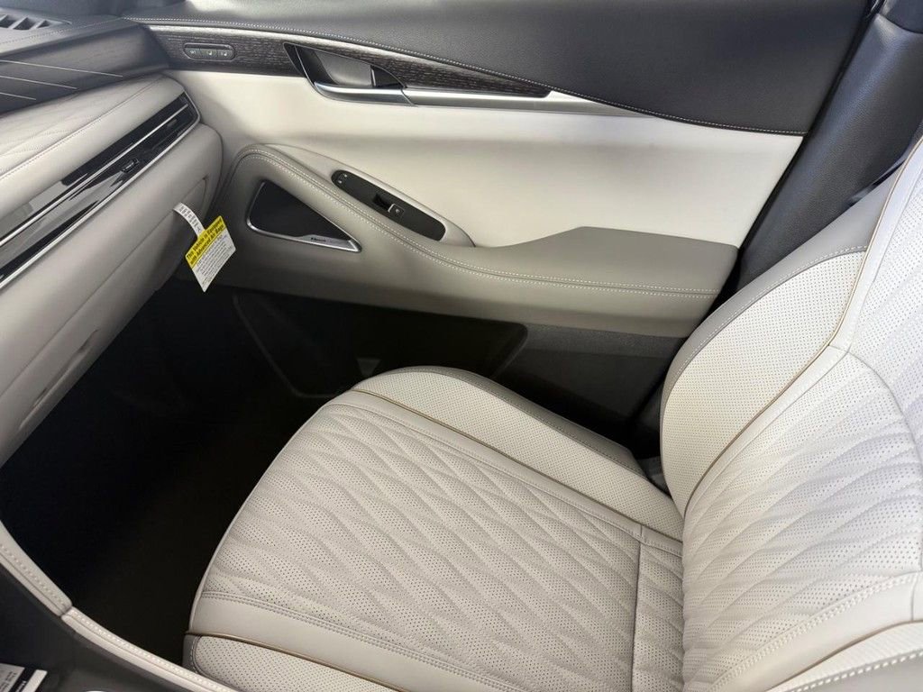 New 2026 INFINITI QX60 Autograph w/ Dark Cargo Package image 26