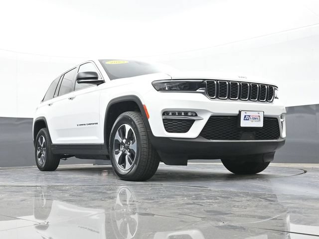 Used 2023 Jeep Grand Cherokee 4WD 4xe image 54