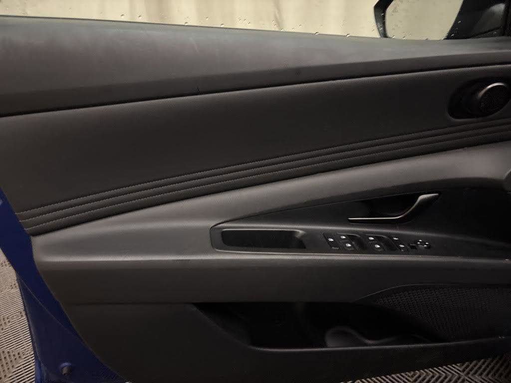 New 2026 Hyundai Elantra Sport FWD image 10