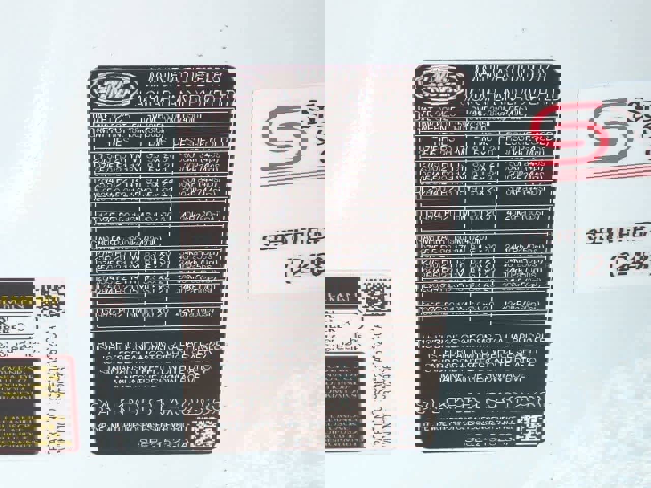 New 2025 Land Rover Range Rover SE image 38