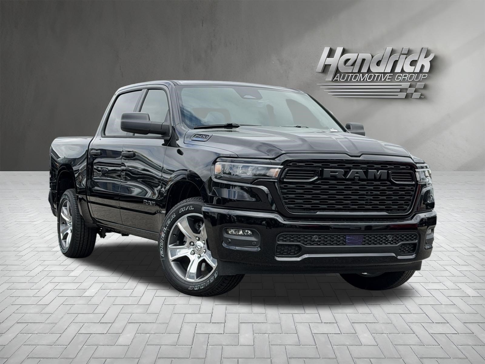 New 2026 RAM 1500 Express RWD image 2