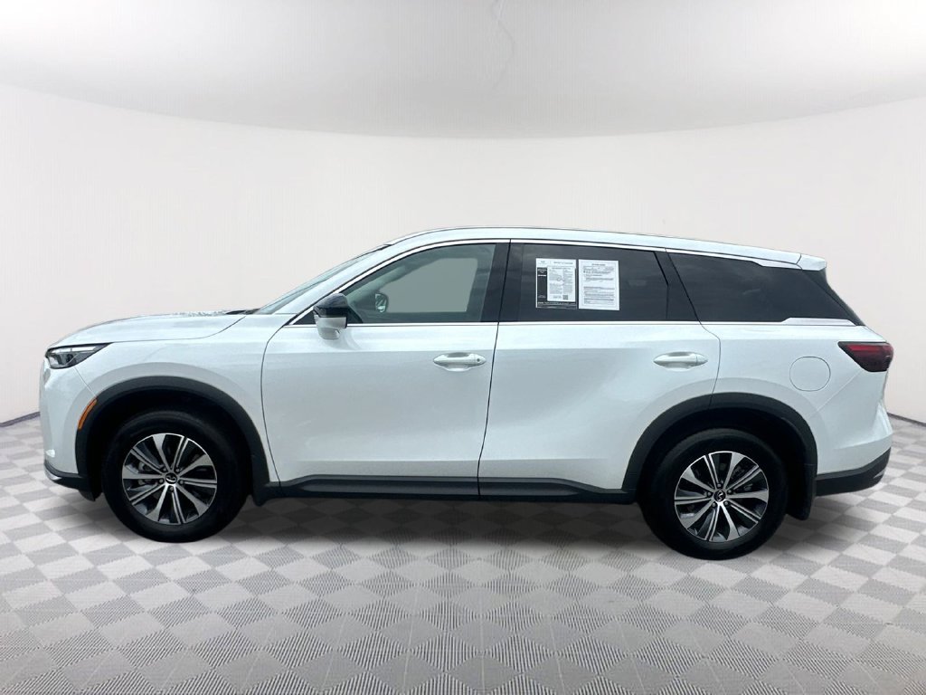 Used 2026 INFINITI QX60 Pure w/ Cargo Package FWD image 8