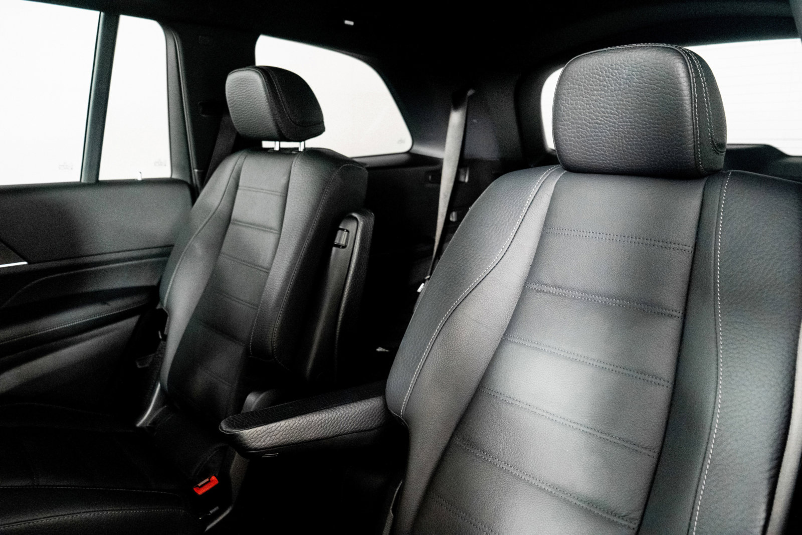 Used 2023 Mercedes-Benz GLS 580 4MATIC image 35